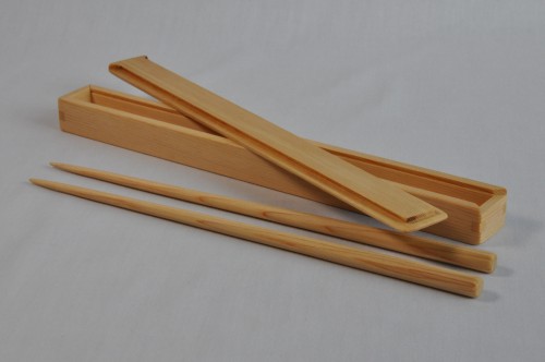 ヒノキの箸と箸箱４