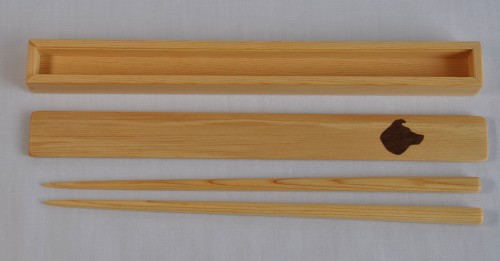 ヒノキの箸と箸箱３